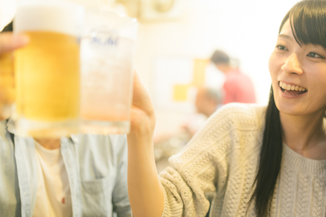 居酒屋デート 2人で乾杯-ケアセンター すずらん [新潟市 高齢者(シニア) 風俗]